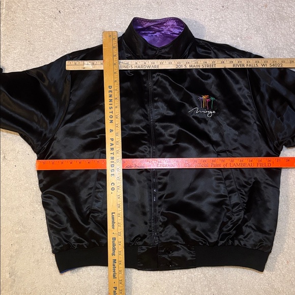 Treasure Island at the Mirage Purple & Black Satin
Reversible Jacket xl - Picture 3 of 9
